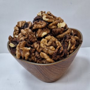 مغز گردو فسنجانی