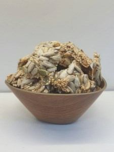 کنجد عسلی مغزیجات